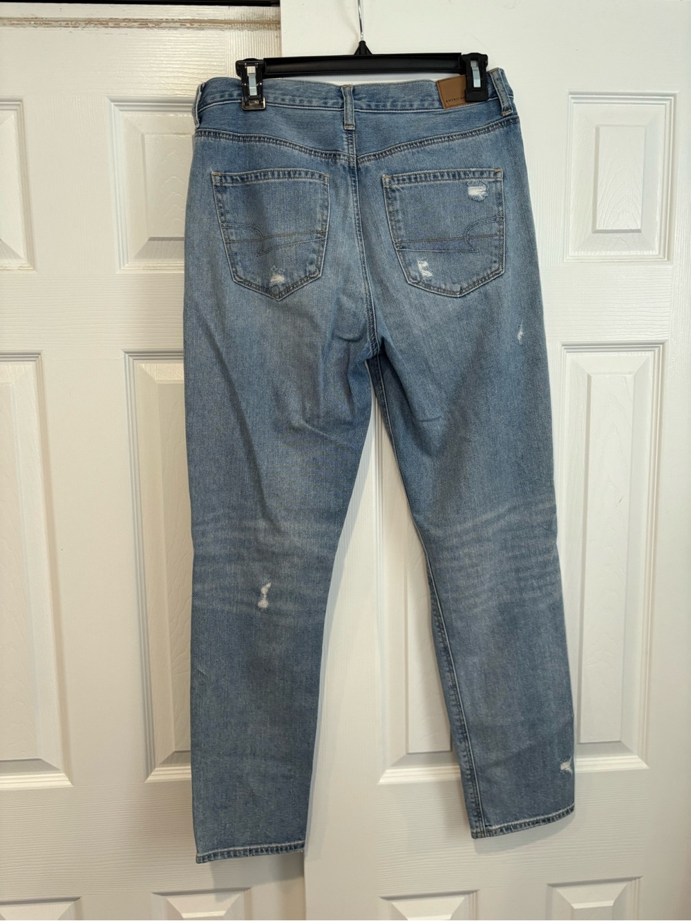 American Eagle Outfitters Tall Ripped Mom Jean - Picture 3 of 5